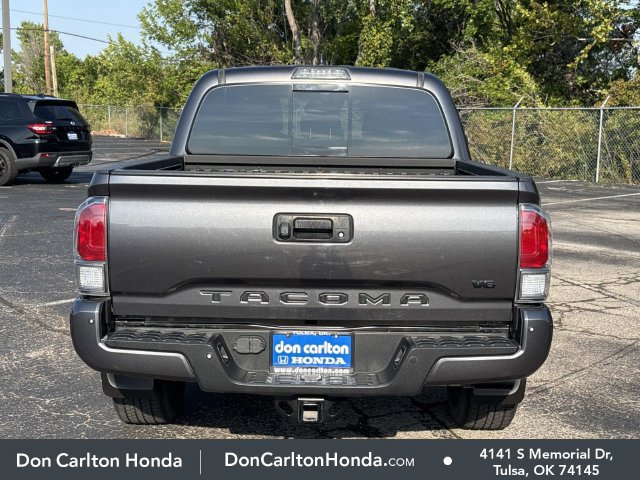 Used 2021 Toyota Tacoma TRD Sport w/ Technology Package AWD/4WD image 5