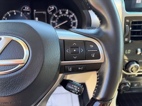 Used 2023 Lexus GX 460 Premium w/ Premium Package AWD/4WD image 14