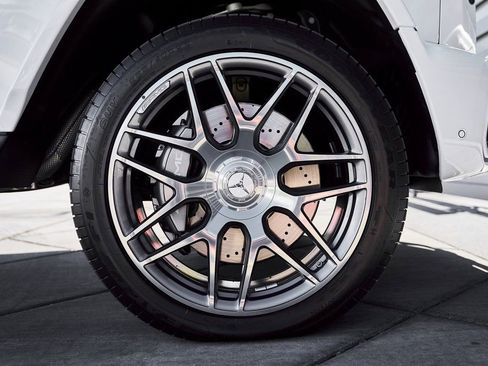 Used 2025 Mercedes-Benz G 63 AMG 4MATIC image 23