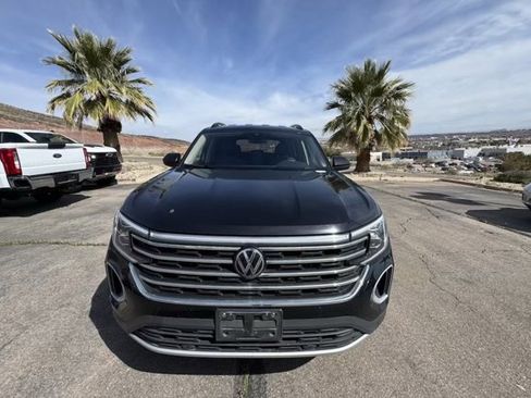 Used 2024 Volkswagen Atlas SE image 8