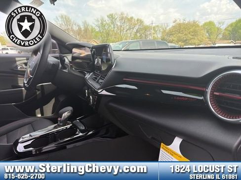 New 2026 Chevrolet Trax RS FWD image 11