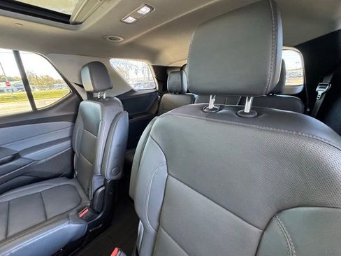 Used 2019 Chevrolet Traverse Premier w/ Driver Confidence II Package image 21