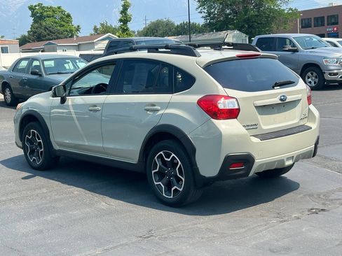 Used 2015 Subaru Crosstrek 2.0i Limited w/ Popular Package #2 AWD/4WD image 7