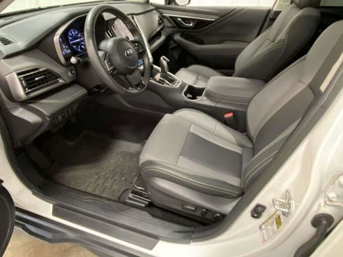 Used 2025 Subaru Outback Onyx Edition image 11