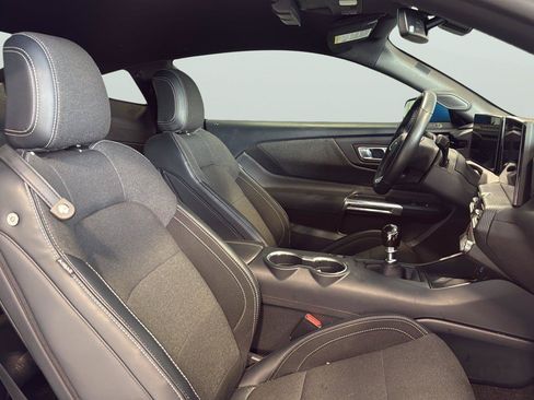 Used 2024 Ford Mustang GT RWD image 16