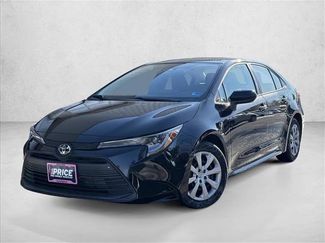 Used 2025 Toyota Corolla LE video 1