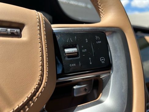 New 2026 Land Rover Range Rover SE AWD/4WD image 13