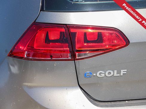 Used 2016 Volkswagen e-Golf SE FWD image 9