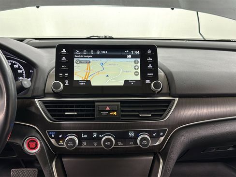 Used 2021 Honda Accord Touring image 10