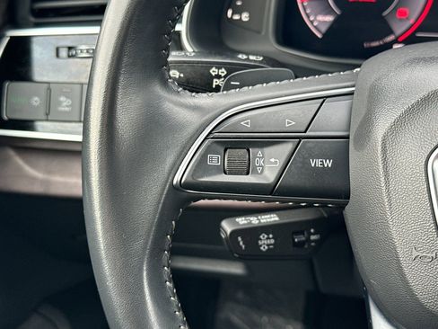 Used 2019 Audi Q8 Premium Plus w/ Premium Plus image 30