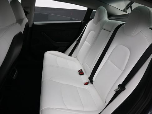 Used 2023 Tesla Model 3 Standard Range RWD image 24