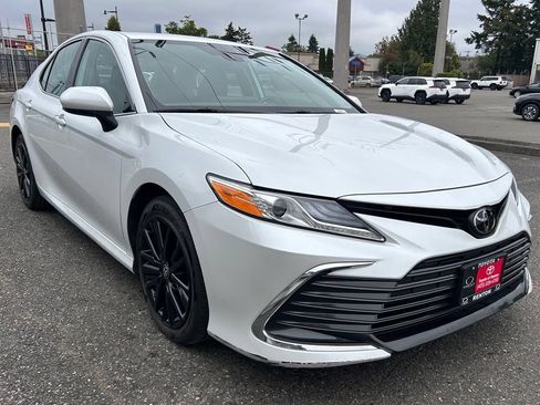 Certified 2024 Toyota Camry XLE w/ Cold Weather Package FWD image 3
