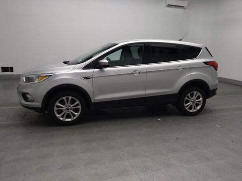 Used 2019 Ford Escape SE AWD/4WD image 2