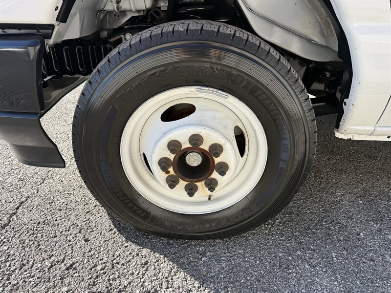 Used 2023 Ford E-350 and Econoline 350 Super Duty w/ Power Windows & Locks Group RWD image 29