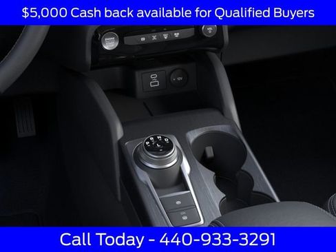 New 2026 Ford Escape SE w/ Class II Trailer Tow Package image 17