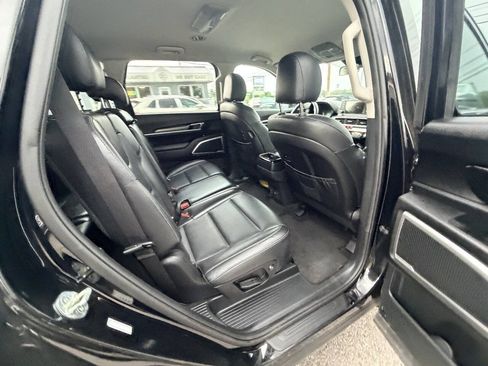 Used 2021 Kia Telluride LX FWD image 50