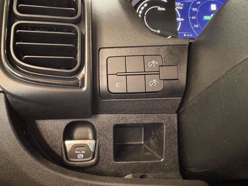 New 2025 RAM ProMaster 3500 FWD image 15