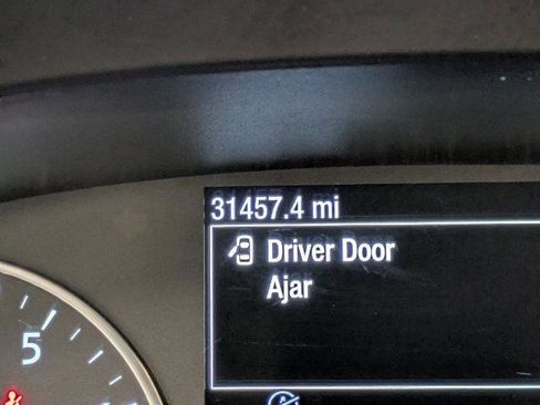 Certified 2021 Ford EcoSport SE w/ SE Convenience Package image 16