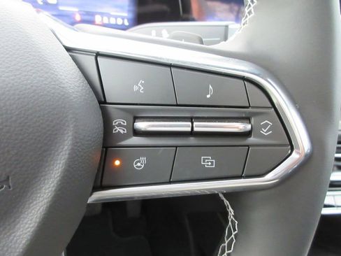 New 2026 Chevrolet Traverse LT w/ Sun and Wheel Package image 25