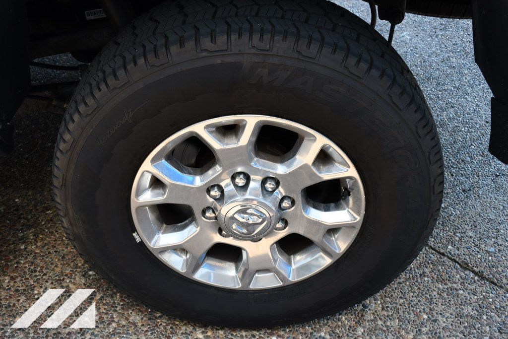 Used 2024 RAM 2500 Laramie AWD/4WD image 32