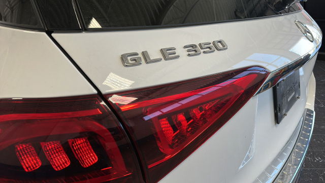 Used 2022 Mercedes-Benz GLE 350 4MATIC image 36