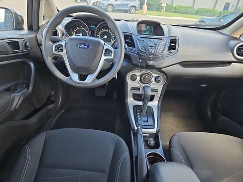 Used 2017 Ford Fiesta SE FWD image 10