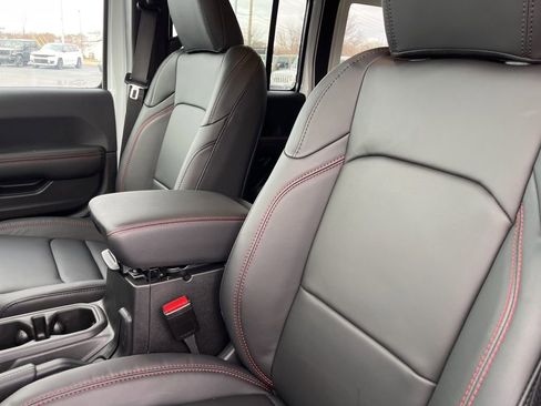 New 2026 Jeep Wrangler Moab image 30