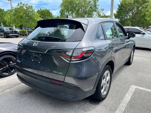 Used 2025 Honda HR-V LX image 6