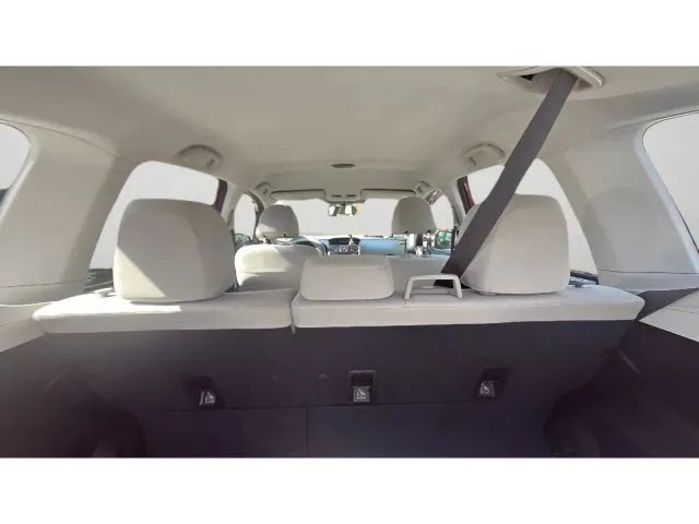 Used 2015 Subaru Forester 2.5i w/ Alloy Wheel Package AWD/4WD image 16