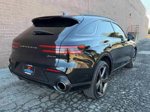 Used 2023 Genesis GV70 3.5T Sport w/ Sport Prestige Package image 5