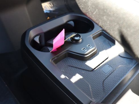 Used 2025 BMW iX xDrive50 w/ Convenience Package image 28