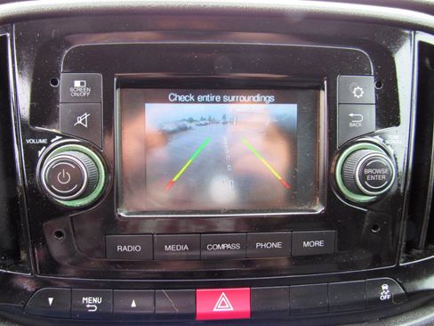 Used 2016 RAM ProMaster City Tradesman w/ Rear Back-up Camera Group FWD image 19