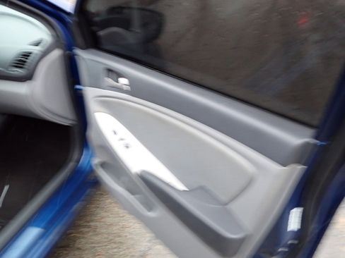 Used 2015 Hyundai Accent GLS image 24