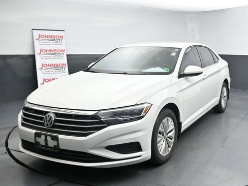 Used 2019 Volkswagen Jetta S image 4