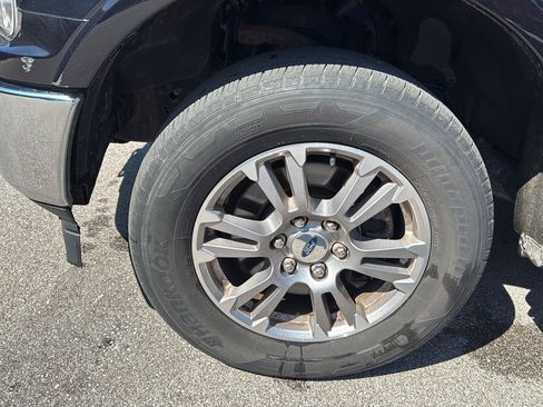 Used 2019 Ford F150 Lariat w/ Max Trailer Tow Package RWD image 15