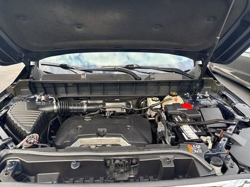 Used 2019 GMC Acadia SLE FWD image 36