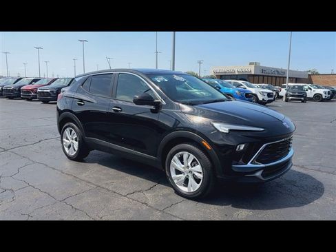 Used 2025 Buick Encore GX Preferred w/ Advanced Technology Package AWD/4WD image 2