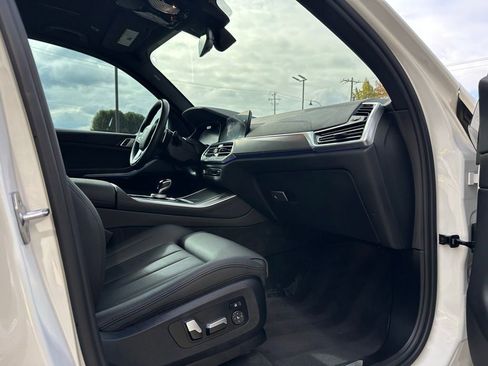 Used 2022 BMW X5 xDrive40i image 31