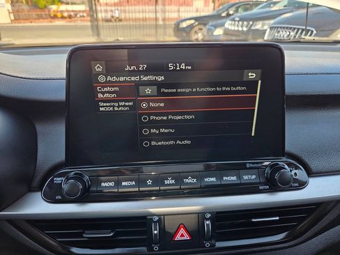 Used 2020 Kia Forte LXS FWD image 17