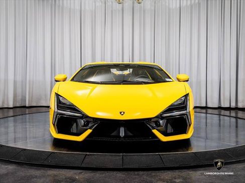 Used 2024 Lamborghini Revuelto AWD/4WD image 2
