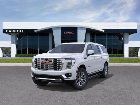 New 2026 GMC Yukon XL Denali w/ Sun & Power Step Package image 8
