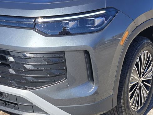 New 2026 Volkswagen Tiguan S image 6