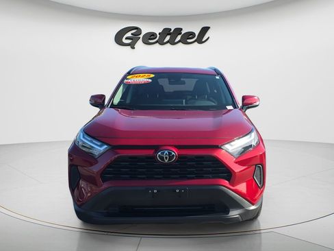 Used 2025 Toyota RAV4 XLE FWD image 2