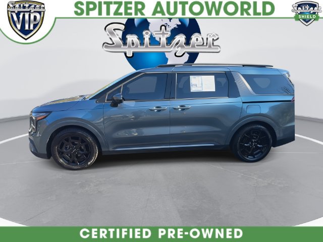 Used 2025 Kia Carnival SX w/ SX Dark Edition Package FWD image 9