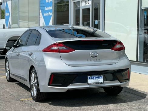 Used 2019 Hyundai Ioniq Limited FWD image 3