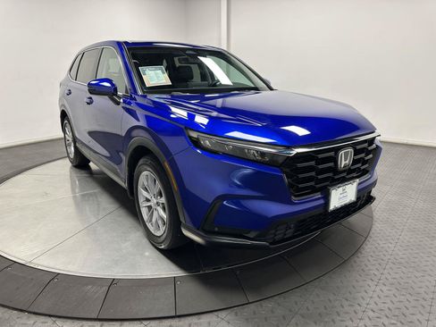Used 2025 Honda CR-V EX-L image 2