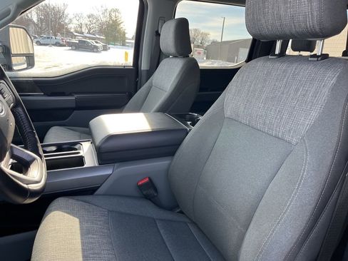 Used 2022 Ford F150 XLT w/ Equipment Group 302A High image 12