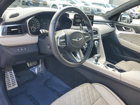 Used 2023 Genesis G70 3.3T w/ Sport Prestige Package image 13