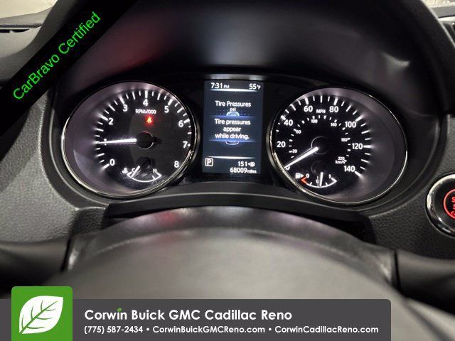 Used 2017 Nissan Rogue SL FWD image 17