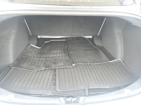 Used 2018 Tesla Model 3 Long Range image 14